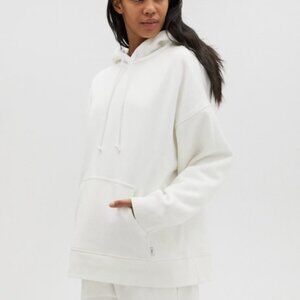 Aritzia Cozy Fleece Boyfriend Hoodie White